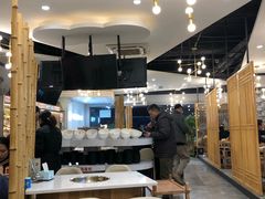 大堂-屋头串串(新街里店)