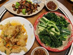 -万里闯关东铁锅炖菜馆(高新旗舰店)