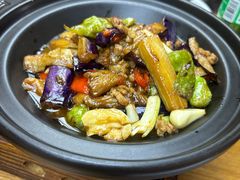 -云海肴·汽锅鸡·云南菜(天山百盛优客店)