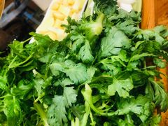 -乙丙丁正宗昭通天麻火腿鸡(总店)