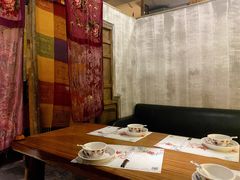 卡座-馬蘭花開(车站大道店)