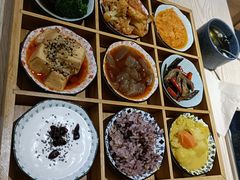 -轻蔬不用等·素食(江苏路店)