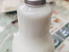 -周大娘牛乳(旧寨古村总店)