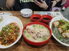 -王婆婆老妈蹄花川菜馆·非物质文化遗产(太古里一店)