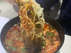 -牵人麻辣粉(粉巷店)