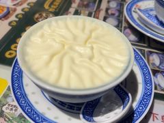 -广信牛奶甜品世家(台东店)