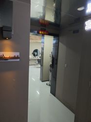 -宫铭烫发染发接发店
