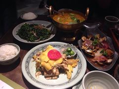 -大头虾越式风味餐厅(光明广场店)