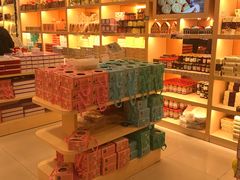 -钜记手信(大三巴街店)
