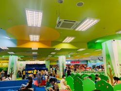 -莫莉幻想儿童乐园(武汉金银潭永旺店)