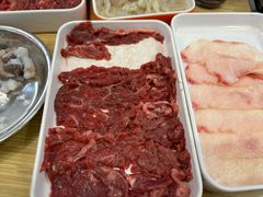 -杨老板·海鲜集市火锅·鲜切牛肉(中防万宝店)