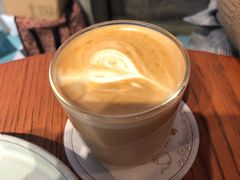 澳洲白咖&nbsp;Flat&nbsp;White-fishtank鱼缸咖啡(三山街店)