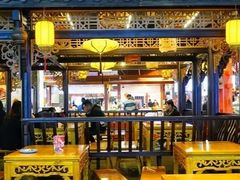 -八一路好吃街(雨田商务大厦店)