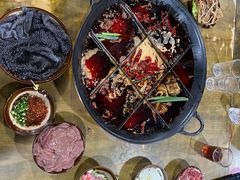 -正南齊北重庆老火锅(光华村直营店)