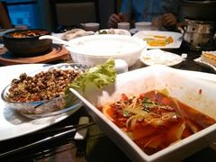 满桌菜……-枣子树素餐厅(铂金城店)