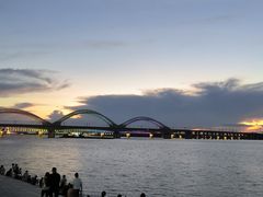 -铁路江上俱乐部