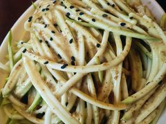 -亿诣蝎府炸酱面羊蝎子火锅(酷车小镇店)