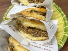 牛肉烧饼（多肉）-穆得·老周家牛肉烧饼(普利街店)
