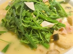 -郭靖内蒙菜·烤全羊·烧烤(望京旗舰店)