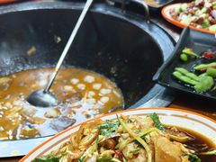 -曹丞相·地锅鸡·地锅鱼(武林店)