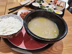 妈妈过桥米线-妈妈故事米线(市府恒隆店)