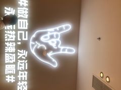 -松哥油焖大虾(皇岗一店)