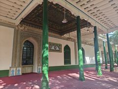-艾提尕尔清真寺