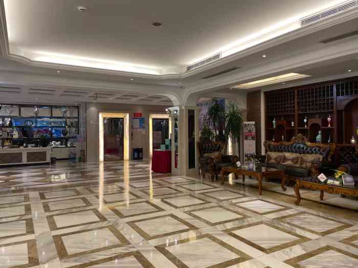 宝燕壹号海鲜餐厅(滨江店)-"一次偶然的机会去宝燕一号吃个晚餐环境很