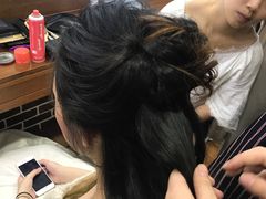 -金夫人化妆摄影职业培训学校