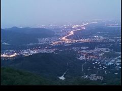 -鬼笑石后山停车场