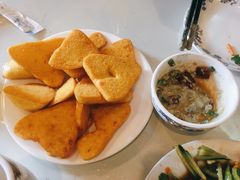 炸窝头臭豆腐-玫瑰红烤羊排(北新桥三条店)