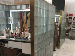 -海马体照相馆(环贸iapm大师爱情店)
