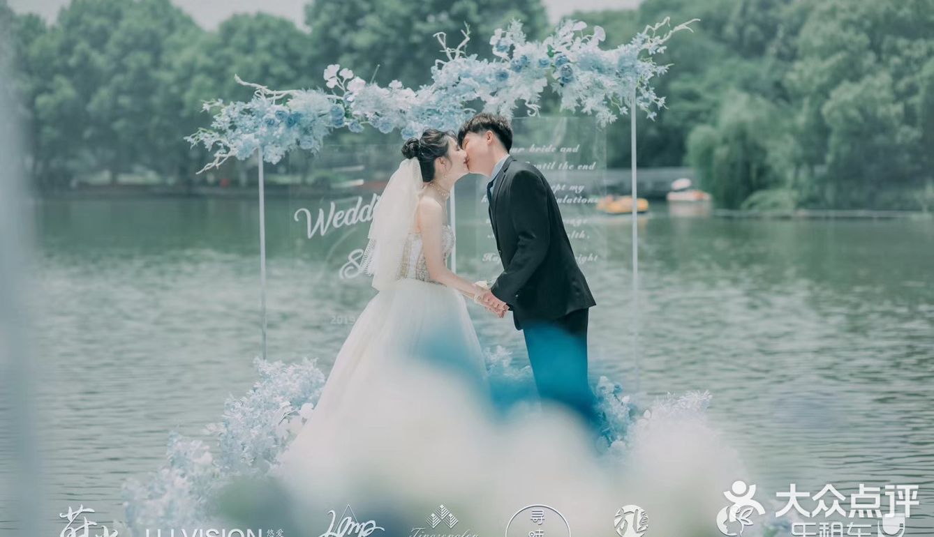 小众户外婚礼 | 泡沫之夏