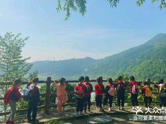 -宾果蒙特梭利托育儿童之家幼儿园(爱琴海店)