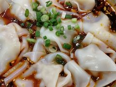 -默记孙抄手(经开万达店)