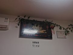 -春艳砂锅居(新玛特店)