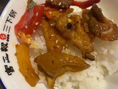 -富正毅三下锅·湘西韵味(天门山索道店)