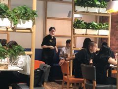 -渝信川菜 · 川味家常菜(财富购物中心店)