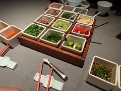 -左庭右院鲜牛肉火锅黑金店(陆家嘴中心店)