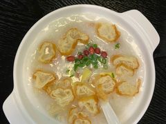 荔湾艇仔粥-卓粤拉肠(红庙店)