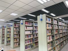 -石景山区图书馆(八角南路)