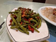 干煸四季豆-黄家饺子东北特色菜馆(湖滨商业街店)