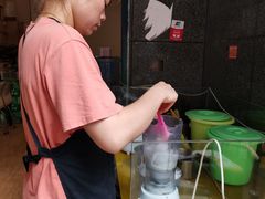 -夏食光安顺小舒冰粉冰浆(甲秀楼店)
