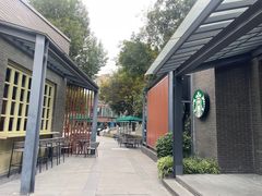 -星巴克(成都天府水街店)
