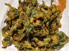 炸花椒芽儿-华盛园卷子王农家菜水库鱼