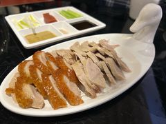-皇城根·烤鸭·鱼头·家常菜(欧亚大观乐活城店)