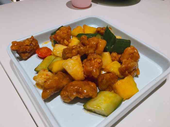 asian cuisine-"位置:嘉禾望岗地铁口新开的商场~云门商场