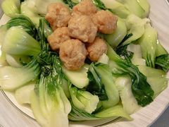 -鲸育宝宝月嫂(徐汇店)