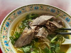 -金杨拉面王小吃面馆·牛三宝面·红烧牛肉粉