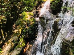 -藏龙百瀑风景区